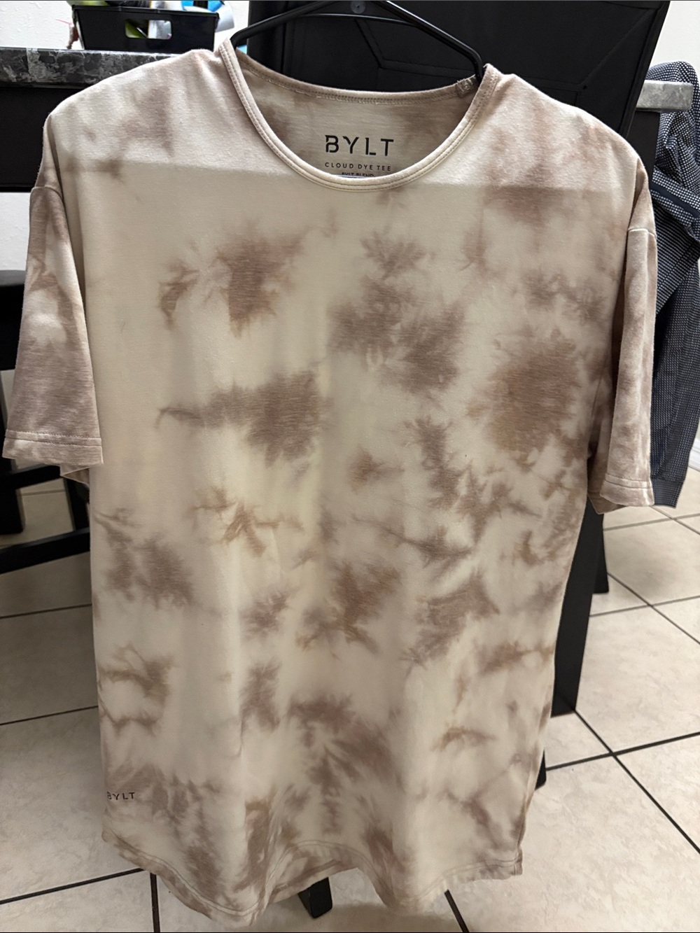Men's BYLT Cloud Dyed Tee - Beige Tie-Dye
